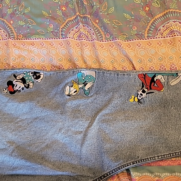 Hot Topic Disney limited edition micky mouse mom jeans - Picture 4 of 5
